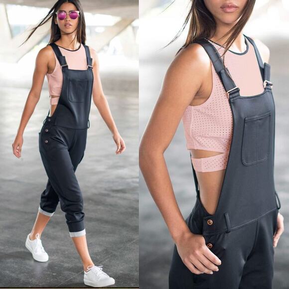 Sweaty Betty Oversized Black Riso Luxe Overalls - Picture 1 of 7